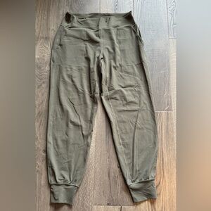 Lululemon Align Jogger size 12